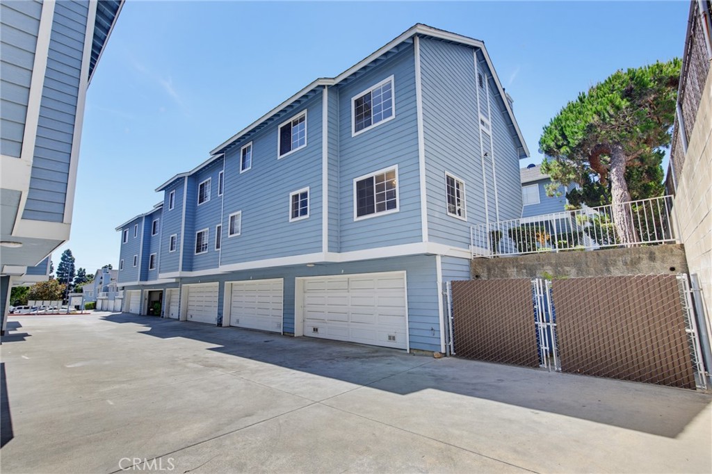 26119 Frampton F Property Photo 29