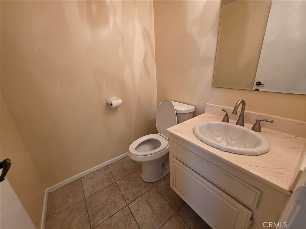 3431 Artesia 21 Property Photo 5