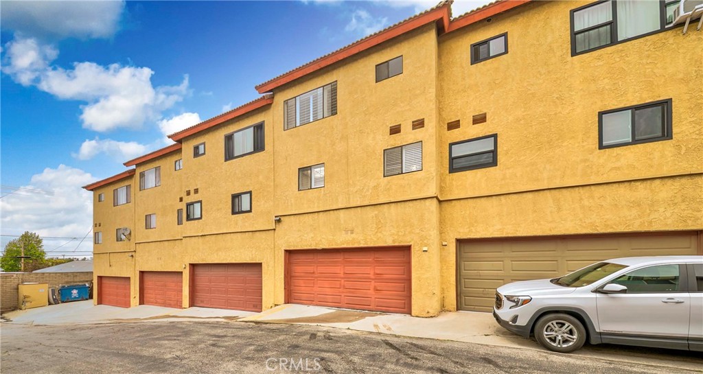 3431 Artesia 21 Property Photo 25