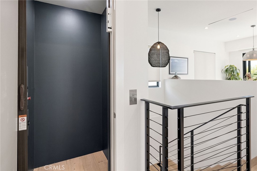 622 1st Place Property Photo 12