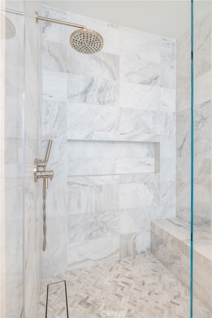 622 1st Place Property Photo 17