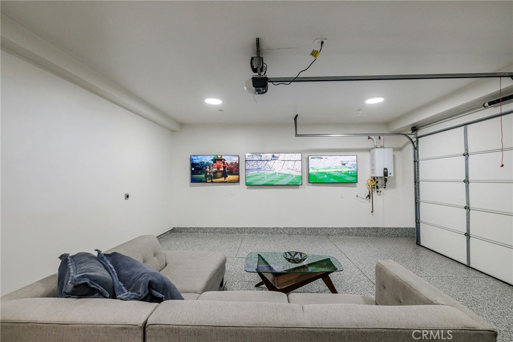 622 1st Place Property Photo 25