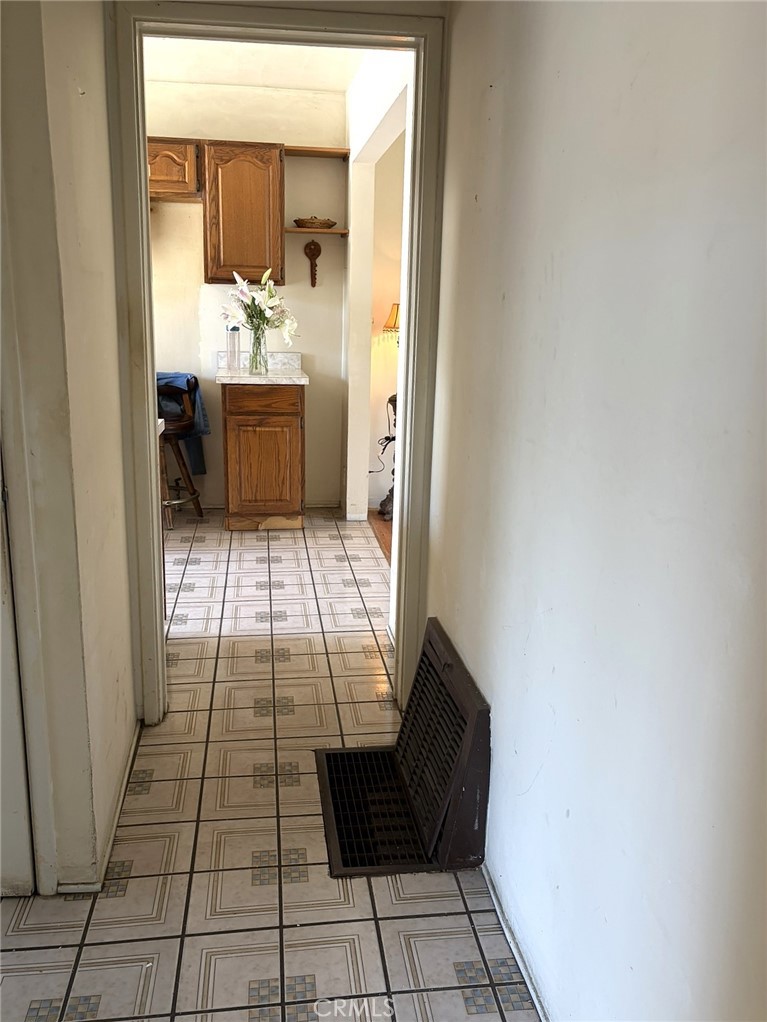 3854 Tilden Avenue Property Photo 16