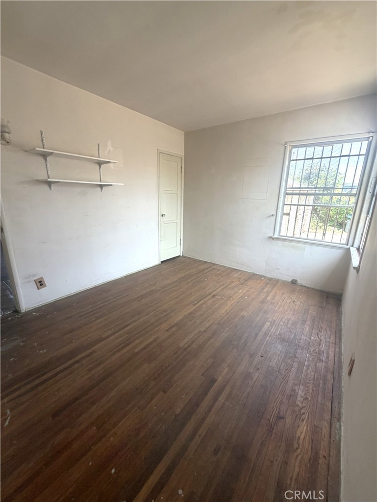 3854 Tilden Avenue Property Photo 24