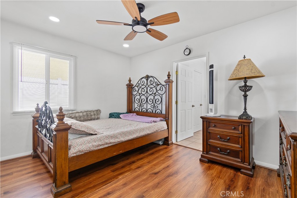 4503 Darien Property Photo 10
