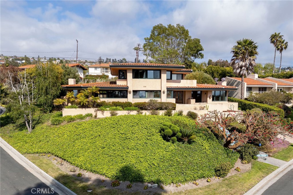 1432 Via Coronel Property Photo 1