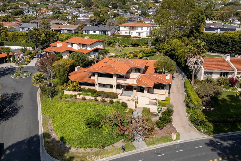 1432 Via Coronel Property Photo 2