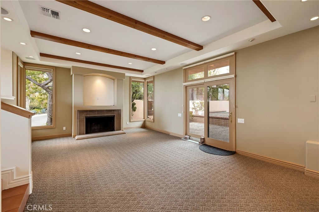 1432 Via Coronel Property Photo 4