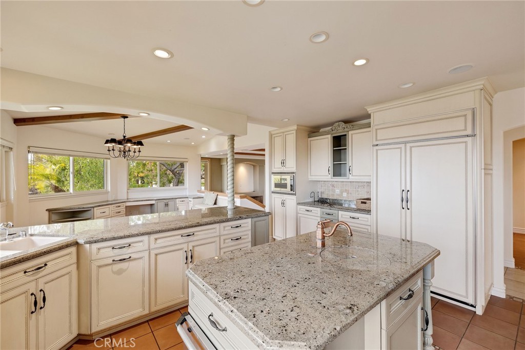 1432 Via Coronel Property Photo 7