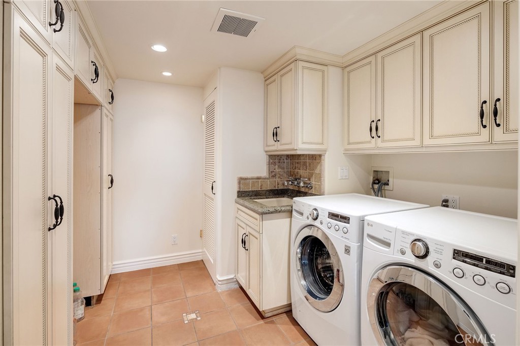 1432 Via Coronel Property Photo 21