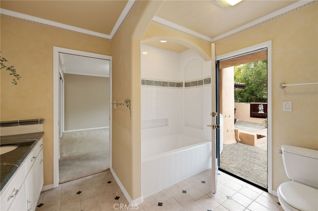 1432 Via Coronel Property Photo 23