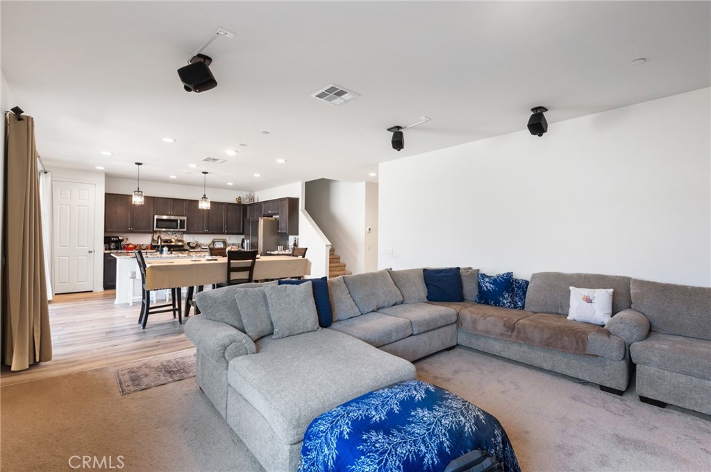 1501 Noblewood Property Photo 12