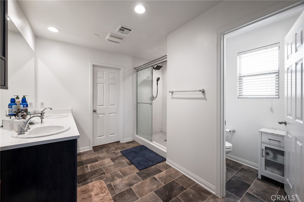 1501 Noblewood Property Photo 26