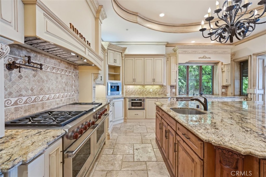 841 Via Somonte Property Photo 36