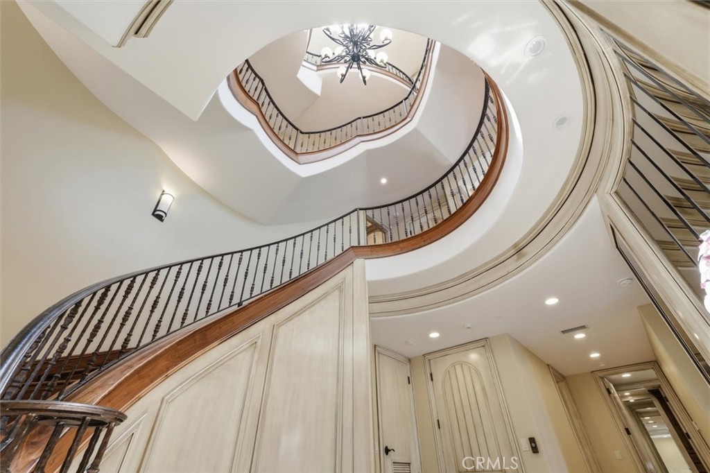 841 Via Somonte Property Photo 43