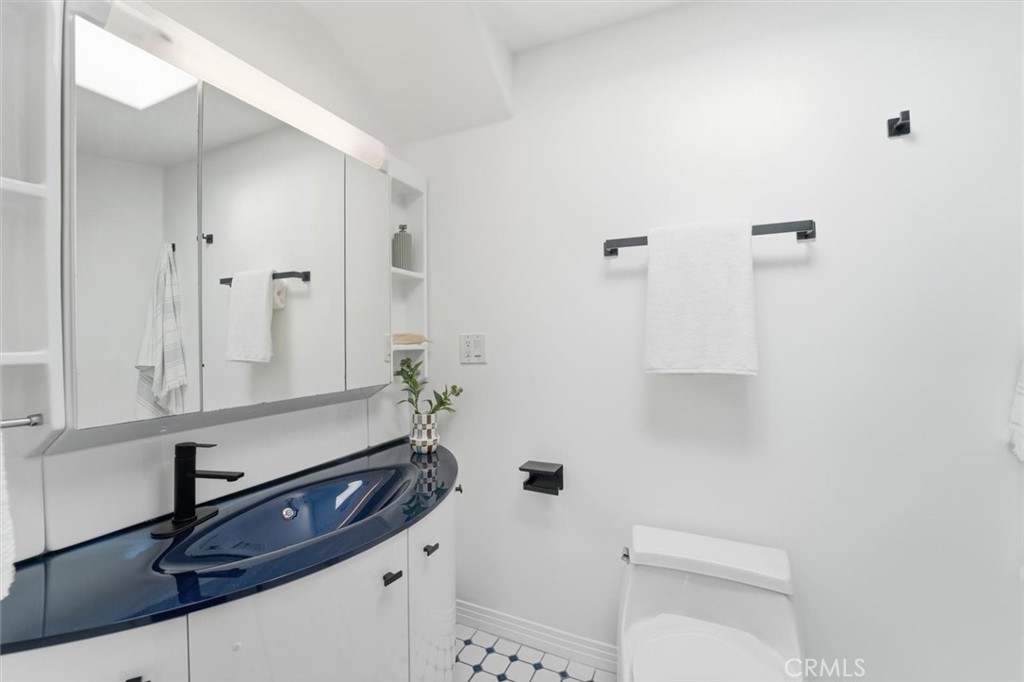 320 Paseo De La Playa #e Property Photo 28