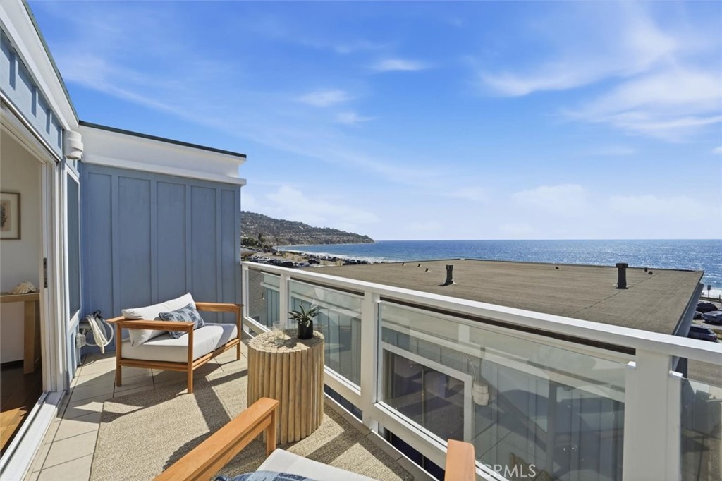 320 Paseo De La Playa #e Property Photo 34