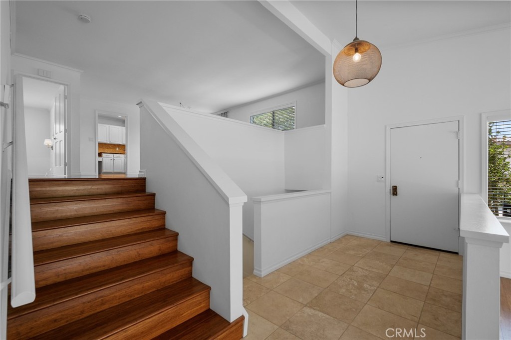 28100 Ridgefern Court 48 Property Photo 11