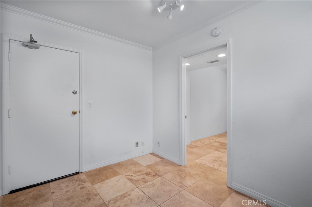 28100 Ridgefern Court 48 Property Photo 26