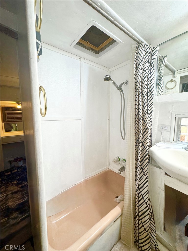 10799 Sherman Grove 59 Property Photo 14