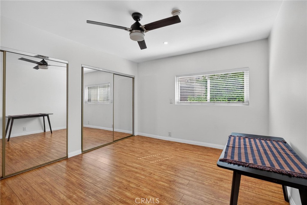 4533 Saturn Property Photo 14