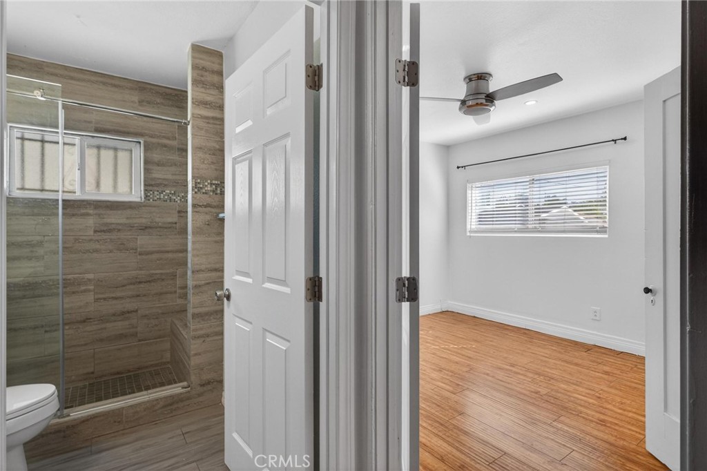 4533 Saturn Property Photo 17