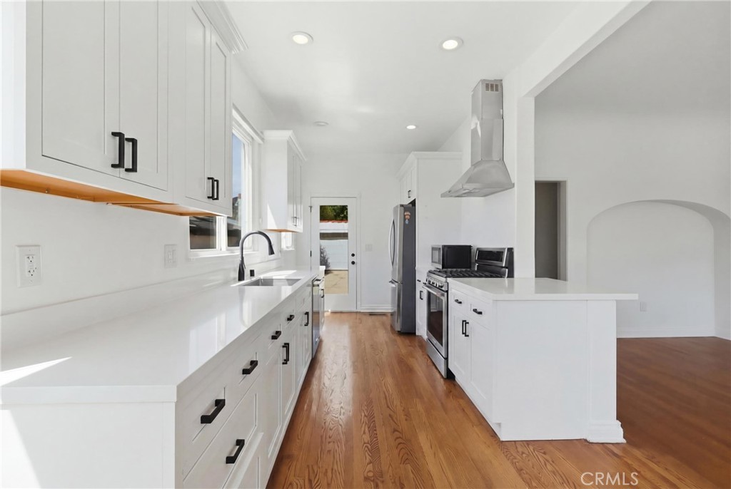 5005 Chesley Property Photo 12