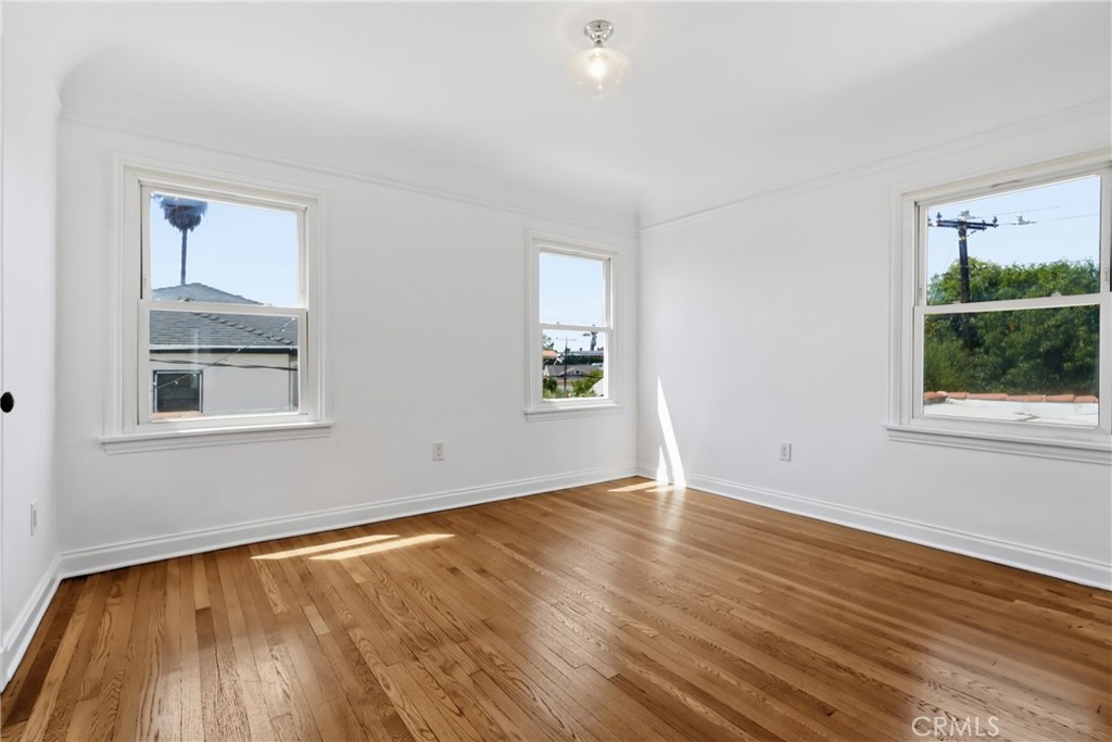 5005 Chesley Property Photo 17