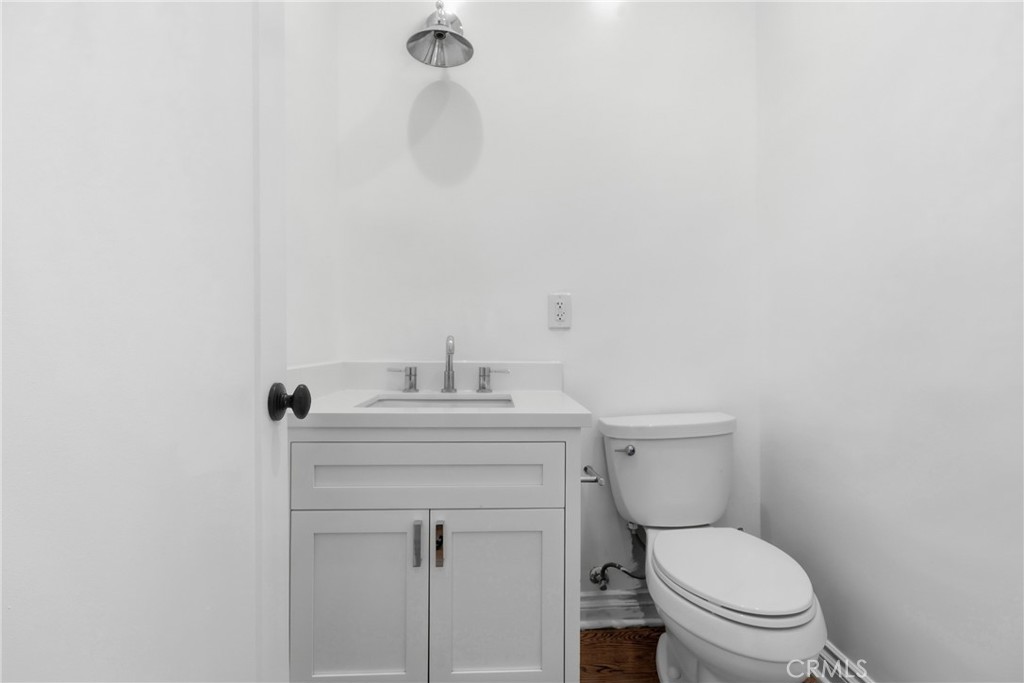 5005 Chesley Property Photo 26