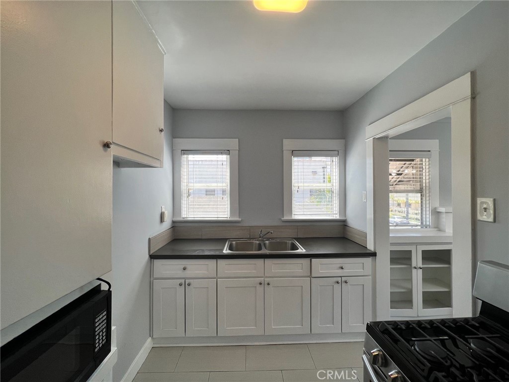 548 Magnolia Property Photo 7