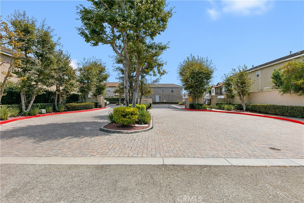 1208 Jasmine Walk Property Photo 45