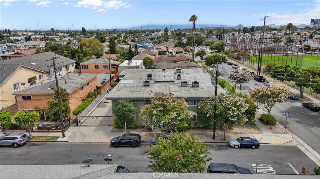 500 S Inglewood Property Photo 4