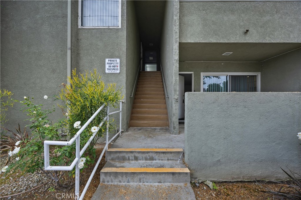 500 S Inglewood Property Photo 16