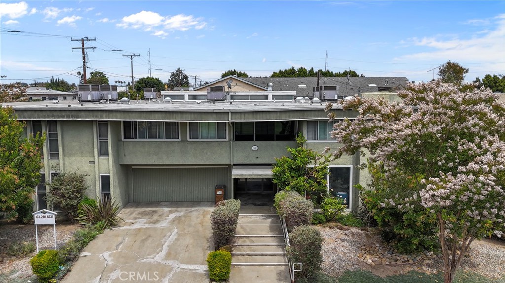500 S Inglewood Property Photo 21