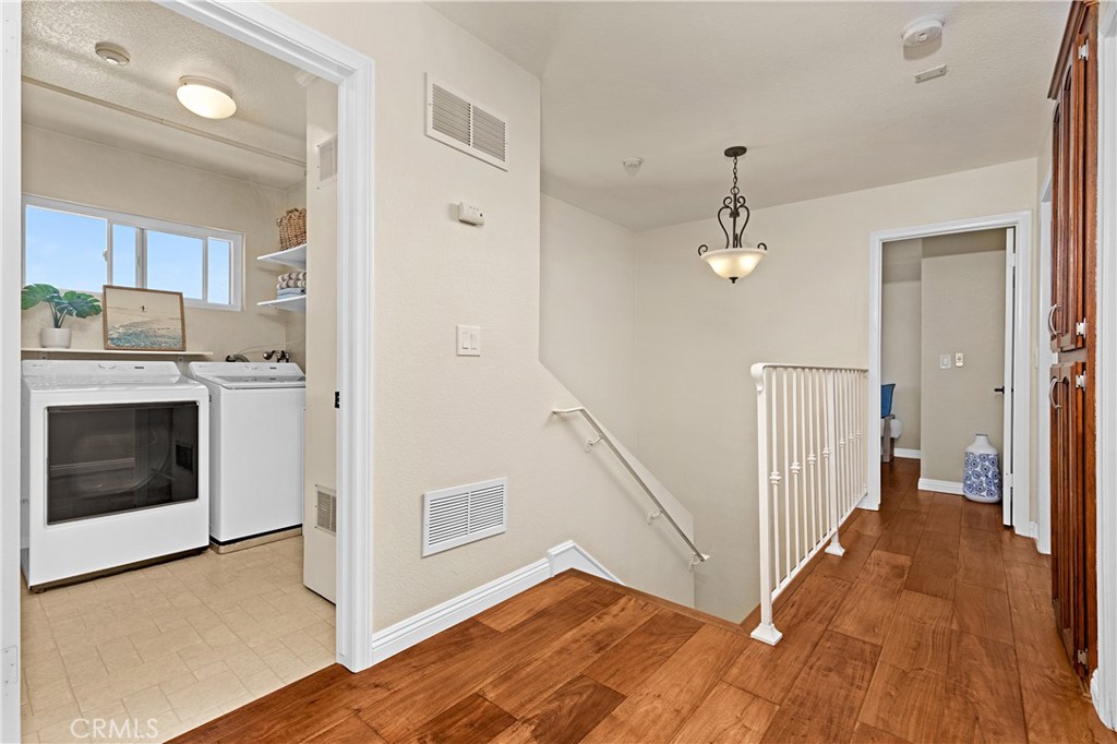 2517 Gates Avenue A Property Photo 28