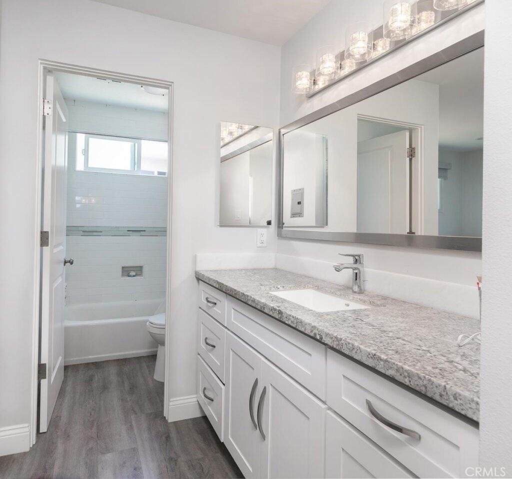 1710 Esplanade Property Photo 11