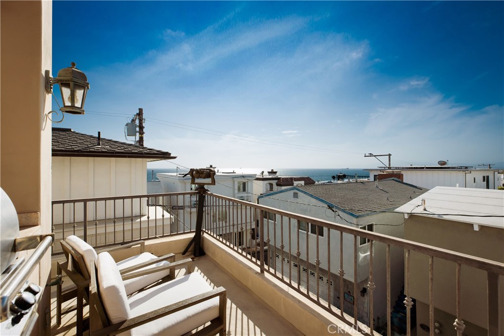 221 3rd Property Photo 13