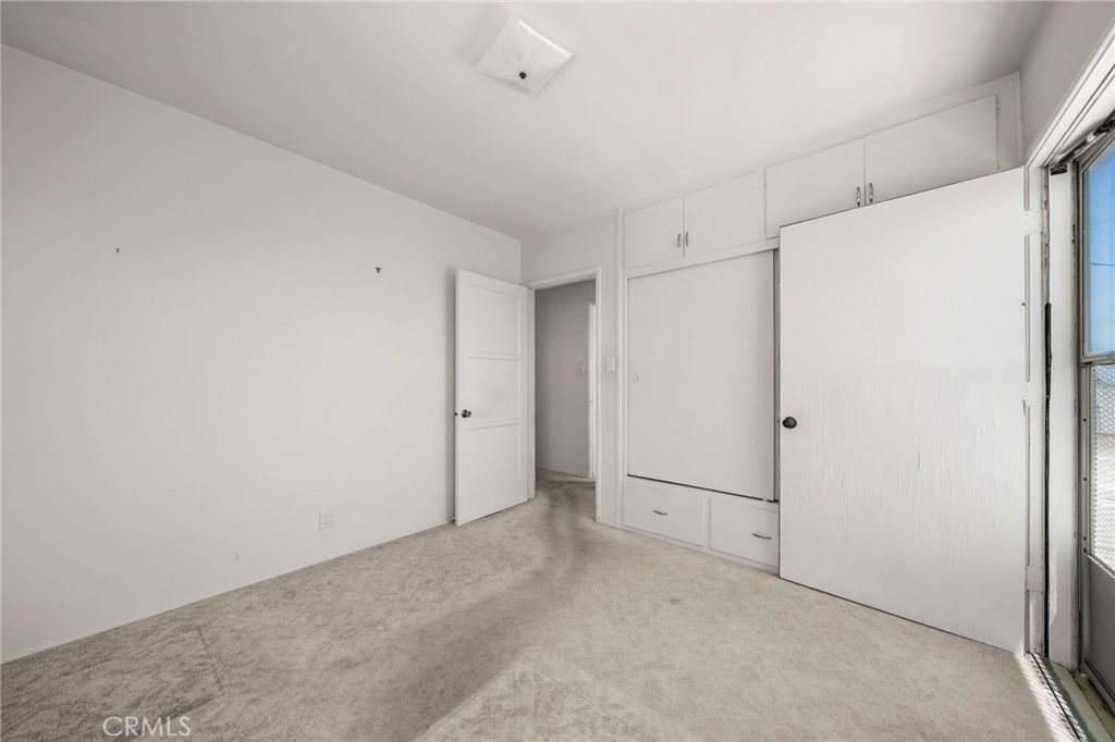 2723 S Averill Property Photo 23