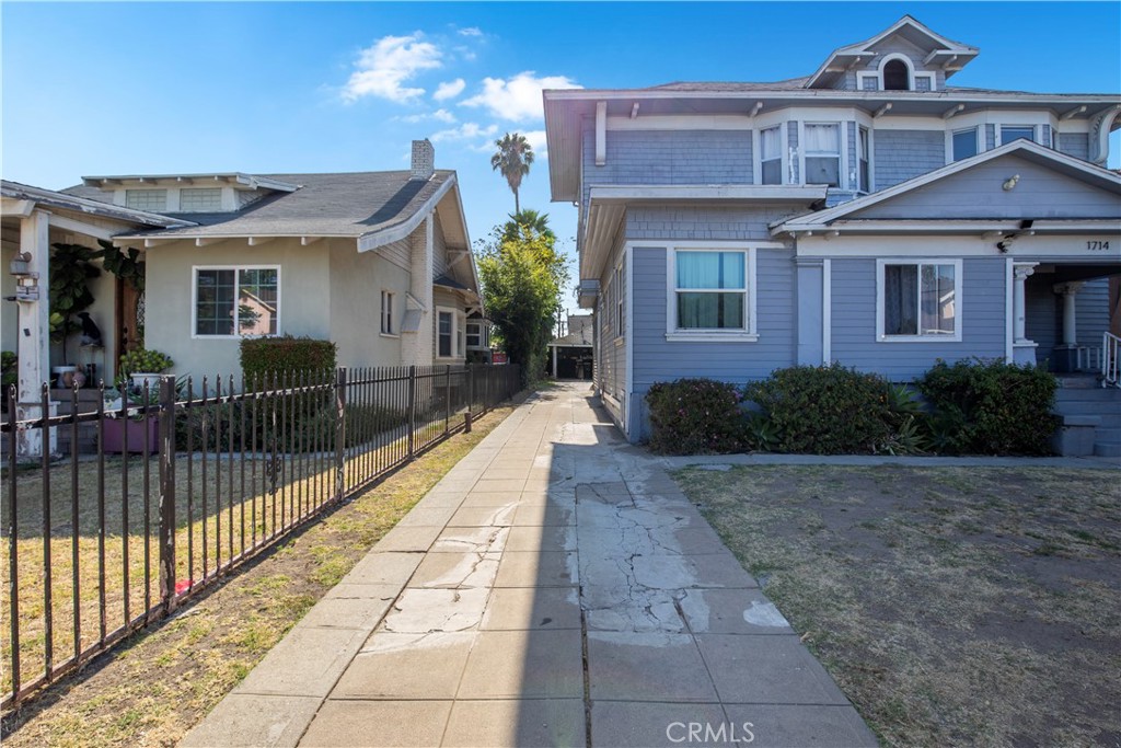 1714 3rd Ave Property Photo 15