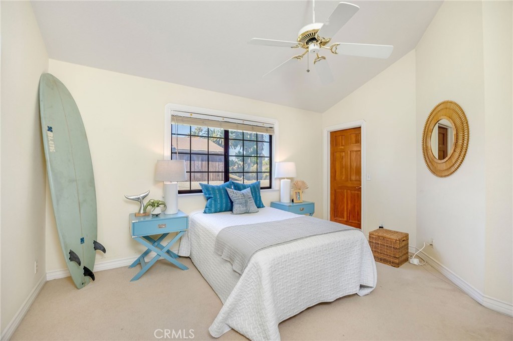 563 36th Property Photo 12
