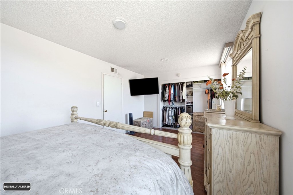 1047 Ashbridge Lane Property Photo 27