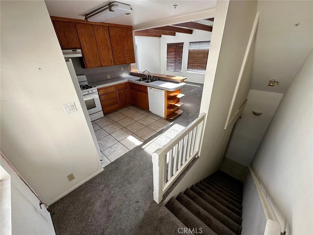 236 S Helberta Property Photo 21