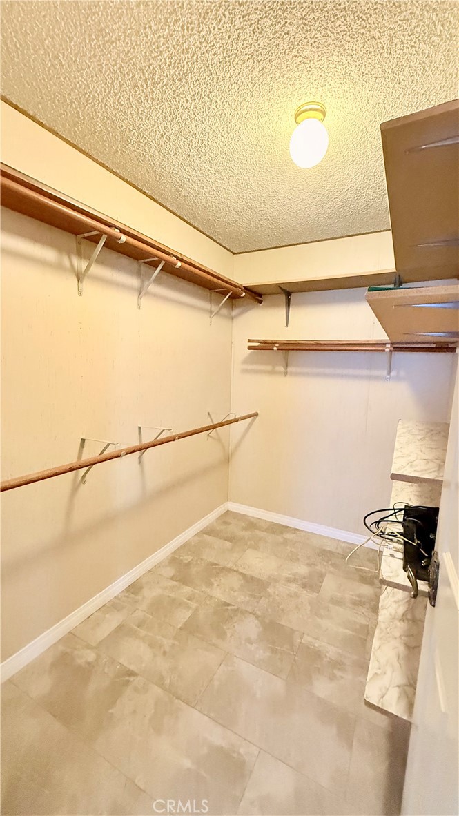 74047 Mercury W Property Photo 10