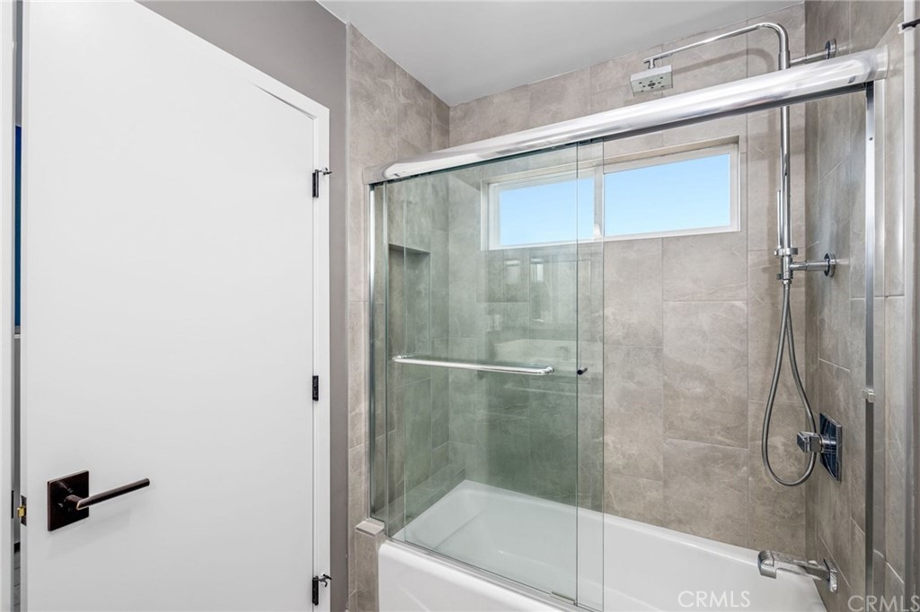 5 Clipper Road A Property Photo 12