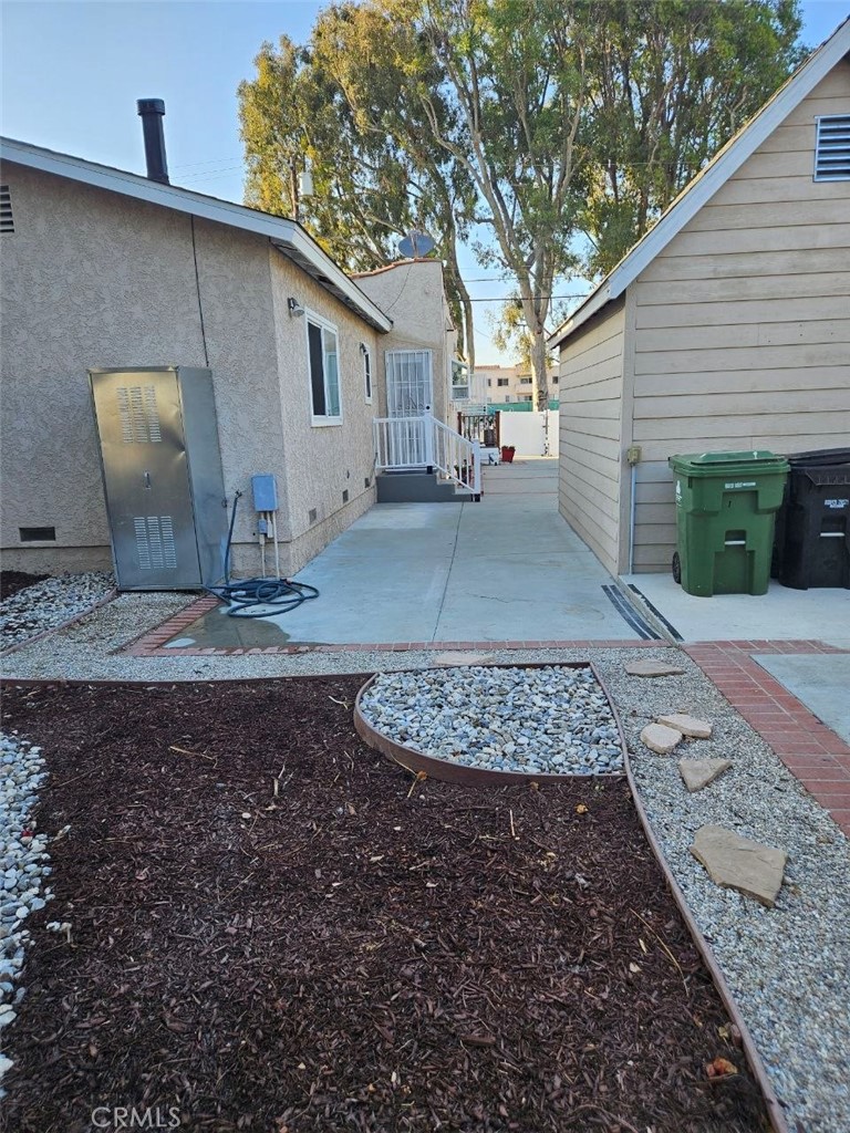 1606 219th Property Photo 32