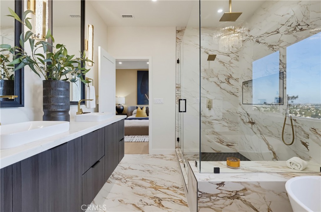 4201 Mesa Property Photo 46