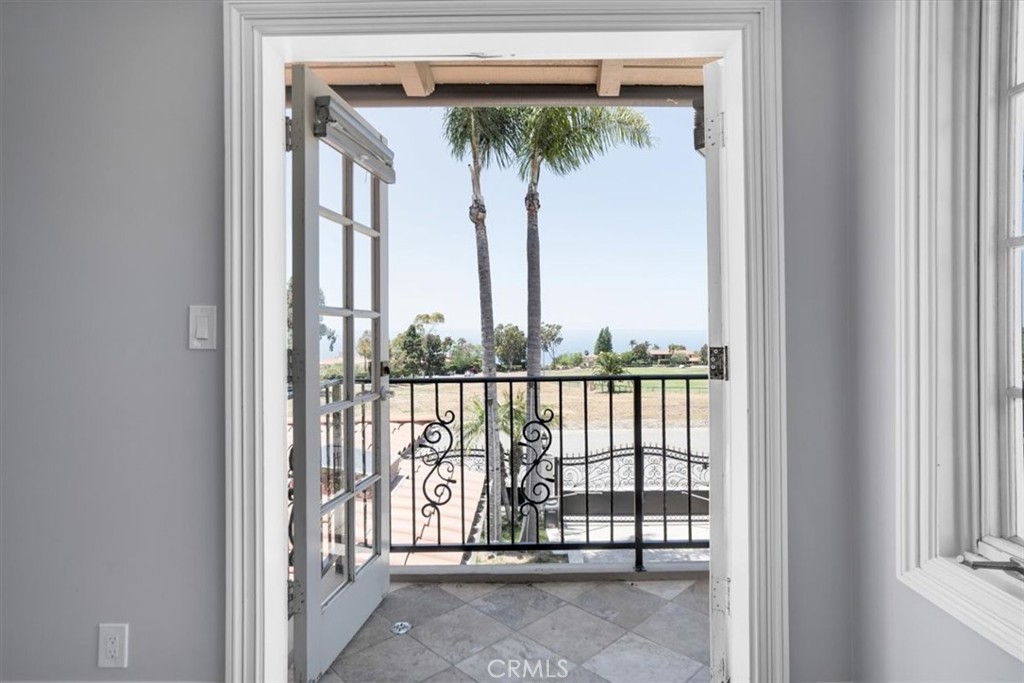 1548 Via Martinez Property Photo 51