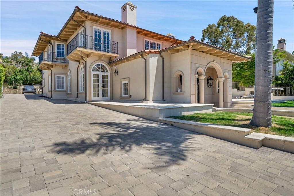 1548 Via Martinez Property Photo 73