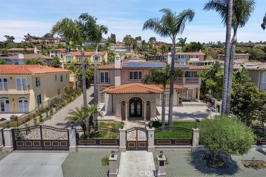 1548 Via Martinez Property Photo 74