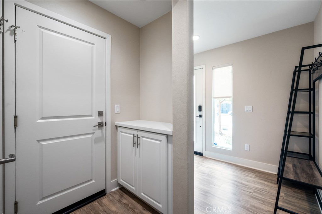 1811 S Mesa Property Photo 6